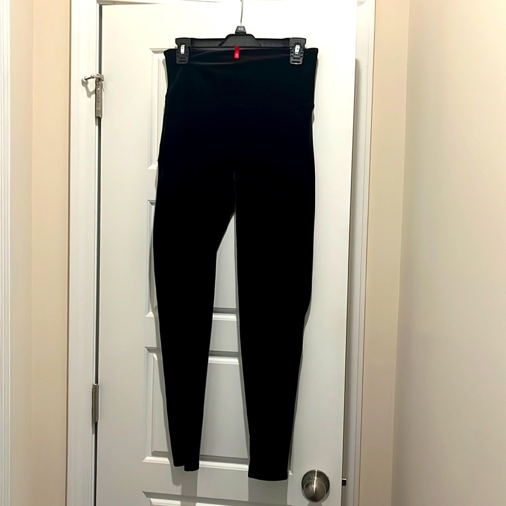 Spanx Black Velvet Leggings XL EUC Never Worn!